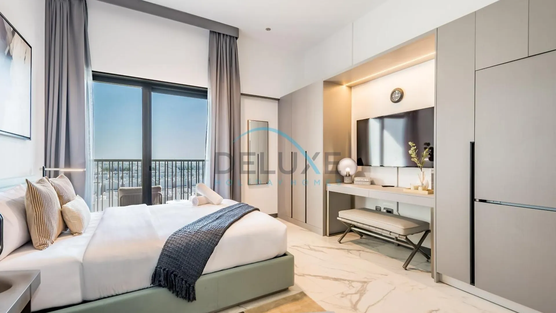 Stylish Studio Apartment In Mag Eye 910, Mohammad Bin Rashid City By Deluxe Holiday Homes Dubai