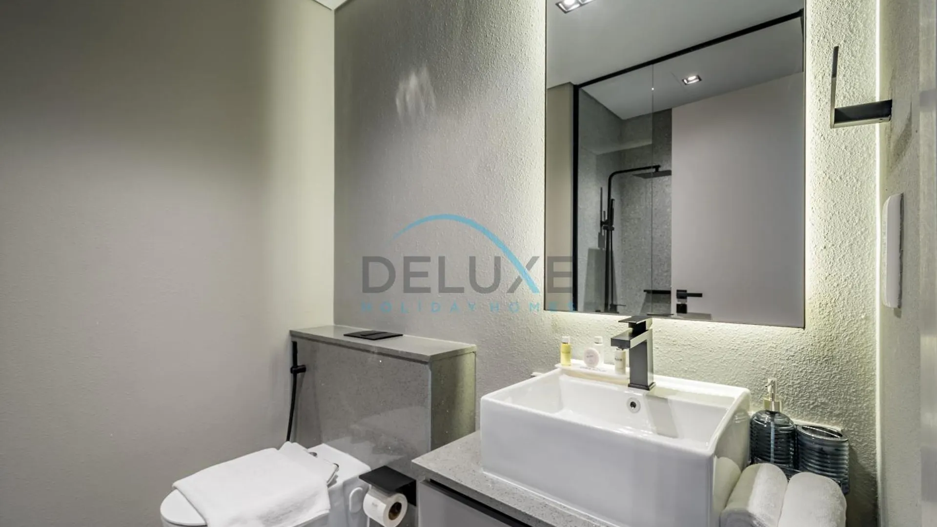 Stylish Studio Apartment In Mag Eye 910, Mohammad Bin Rashid City By Deluxe Holiday Homes Dubai