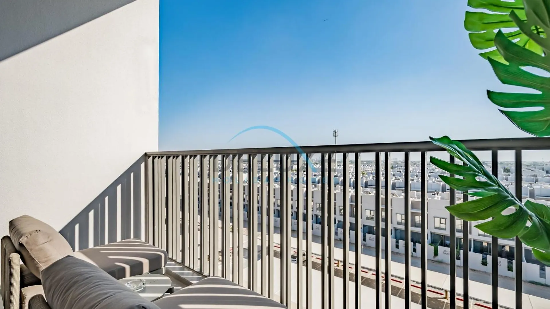 Stylish Studio Apartment In Mag Eye 910, Mohammad Bin Rashid City By Deluxe Holiday Homes Dubai United Arab Emirates